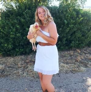 Meet your Posher, Michelle